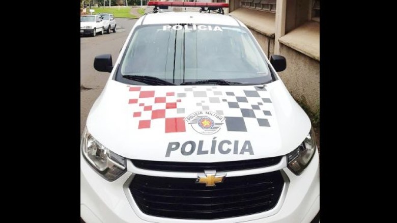PM surpreende homem com drogas em Sumaré