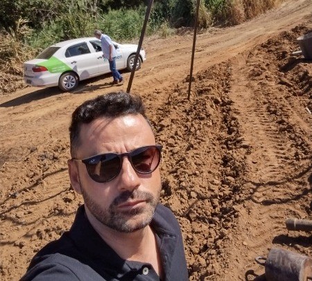 Mineirinho acompanha análise de solo para construção da Represa Recanto 4