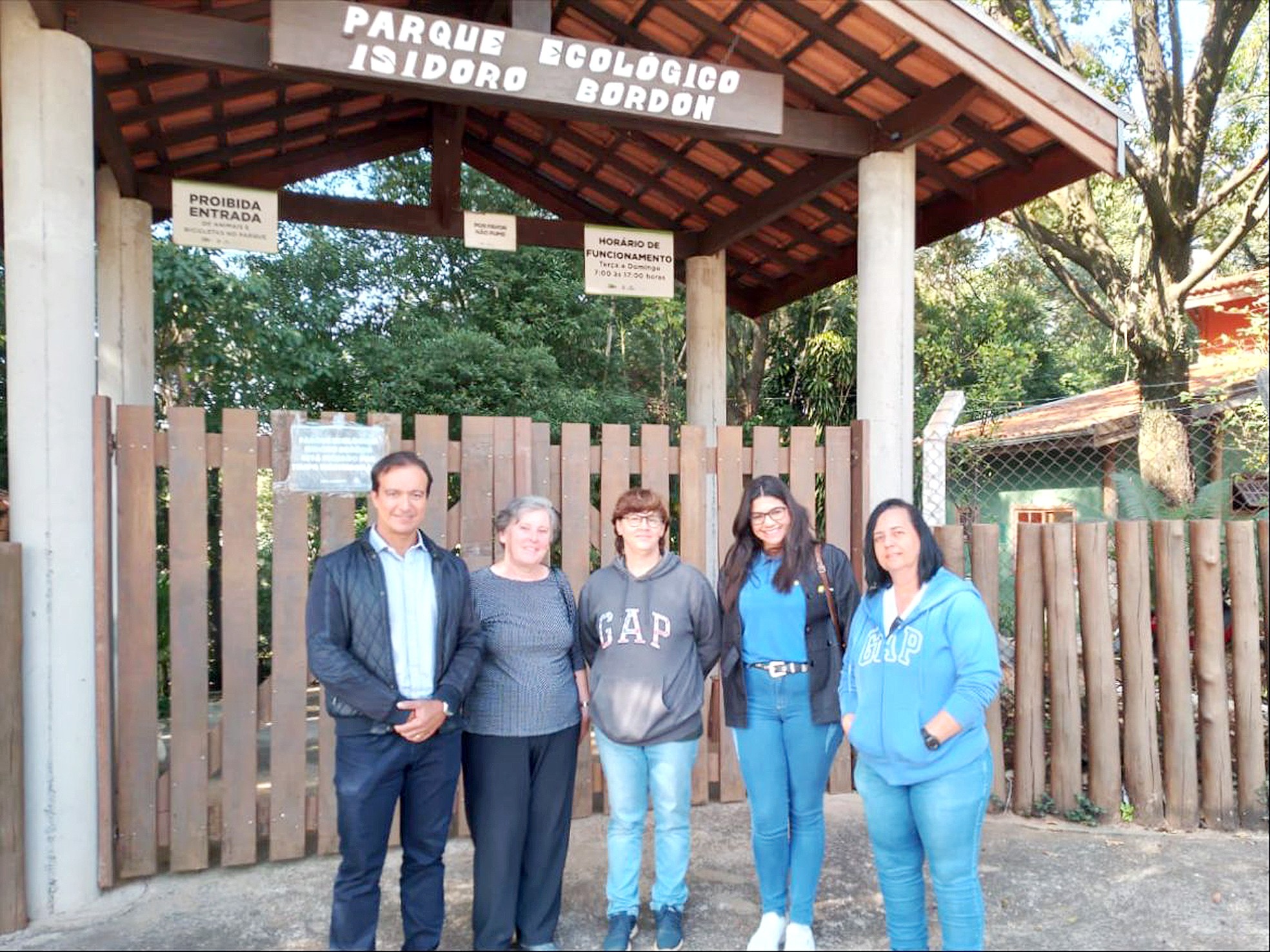 Nova Odessa firma parceria para ampliar reciclagem de eletroeletrônicos