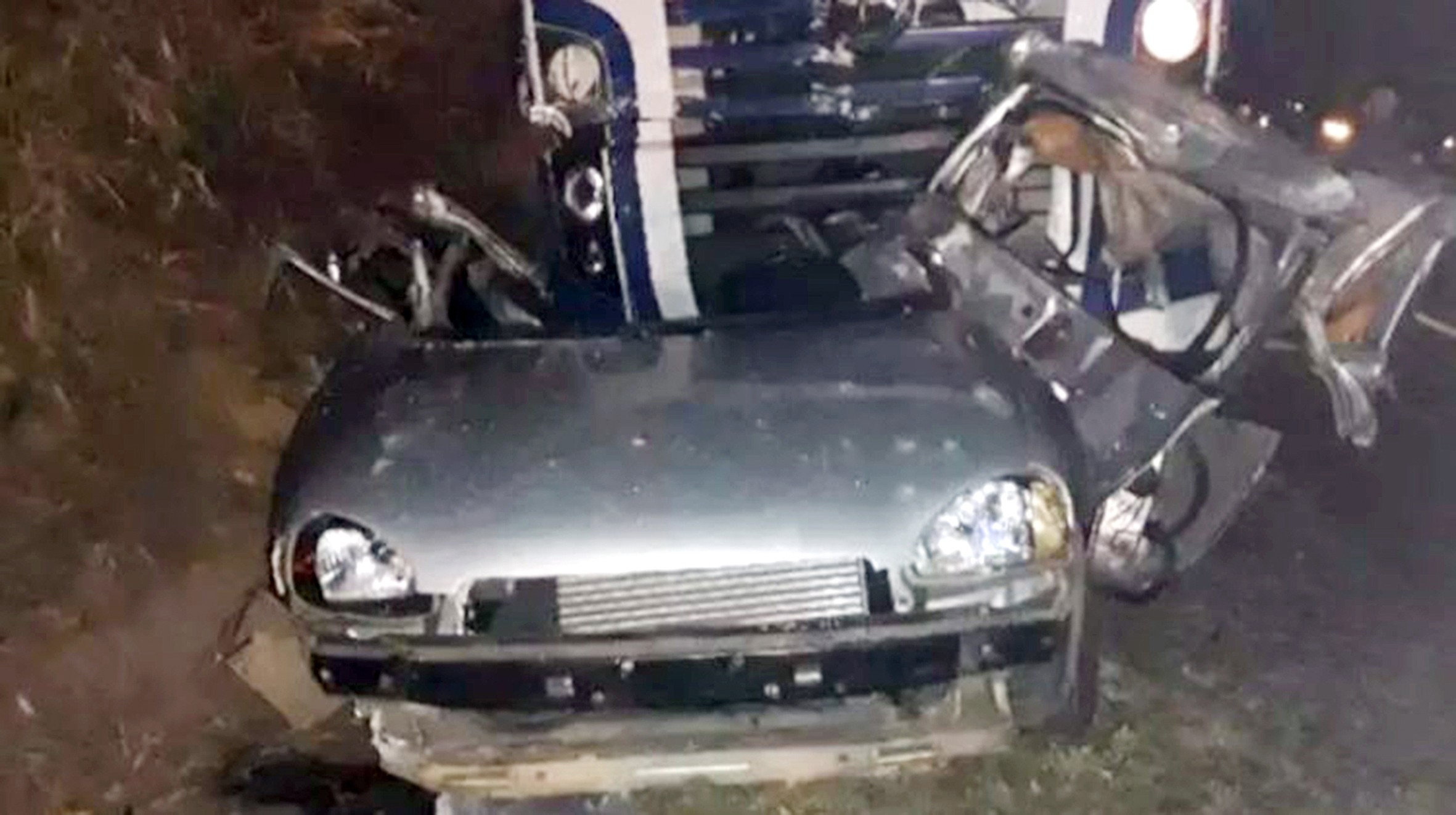 Manobra proibida termina com casal morto na Rodovia dos Bandeirantes