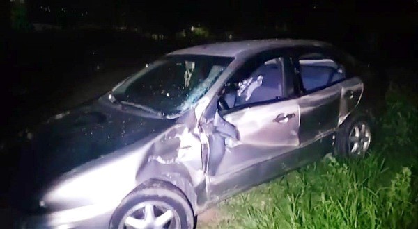 Carro é atingido por trem ao tentar atravessar linha férrea em Hortolândia