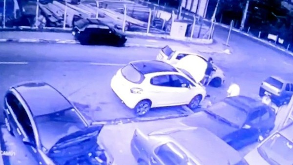 Homem de 36 anos é morto a tiros em frente a oficina mecânica em Sumaré