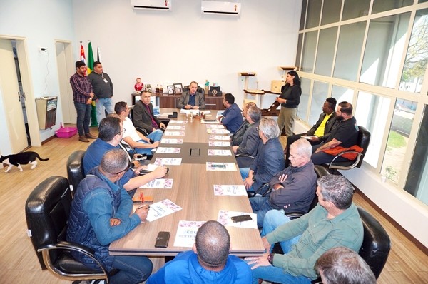 Leitinho define com pastores detalhes da Marcha Para Jesus em Nova Odessa