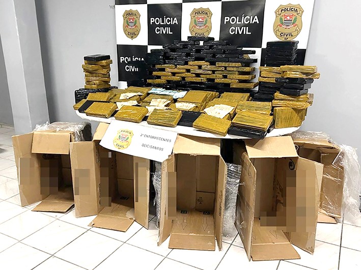 Dise de Santos prende 3 e apreende 200 quilos de cocaína em Paulínia