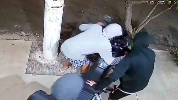 Trio invade condomínio e furta motocicleta em Sumaré