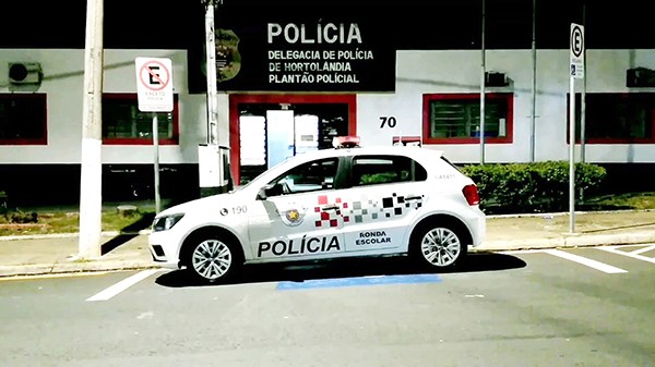 Rapaz é preso pela PM por violência psicológica contra a própria mãe