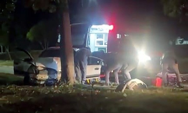 Motorista fica preso às ferragens após grave acidente em Paulínia
