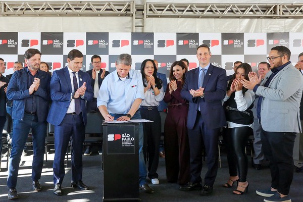 Governador inaugura DDM, entrega desvio ferroviário e confirma ETEC em Paulínia