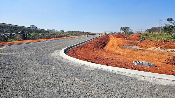Prefeitura de Hortolândia avança com obra de novo viário no Jardim Amanda