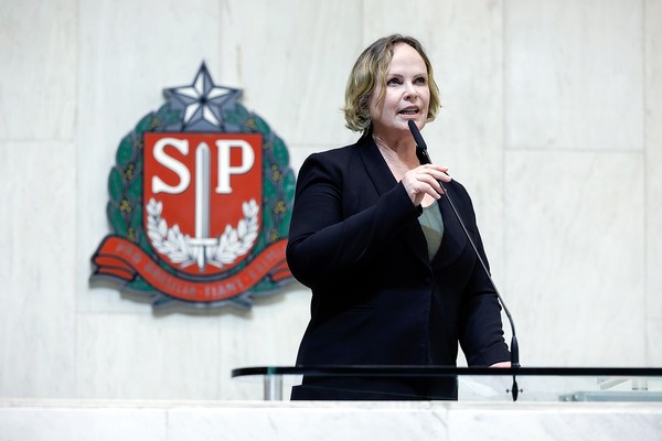 Projeto que obriga envio da lista de pacientes na fila Cross avança