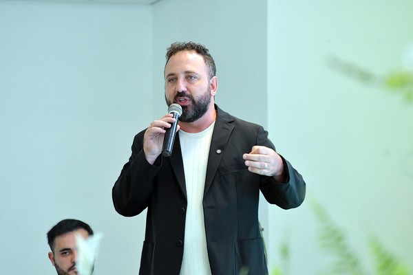 Henrique garante benefício de R$ 3 mil para profissionais do ‘Mais Médicos’