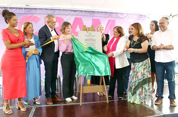 Hortolândia faz caminhada pelo fim da violência contra mulher no Jd. Amanda