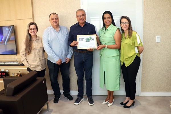 Hortolândia é certificada pelo Consimares por projeto de sustentabilidade no Paço