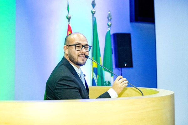 Paulínia institui campanha contra adultização de crianças da cidade