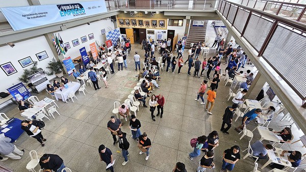 Feirão de Emprego do Supermercado Crema segue nesta sexta-feira (24), em Nova Odessa