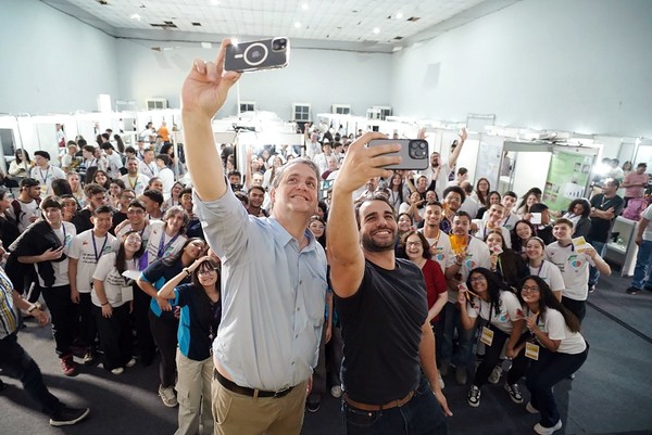 Mostra de Ciências organizada pela 3M reúne estudantes da região