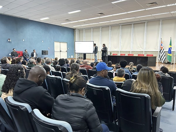 Paulínia promove palestras para empresários sobre estratégias da Black Friday