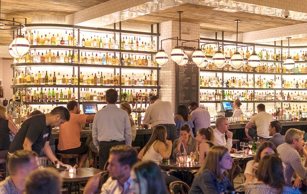 70% dos bares e restaurantes da região apostam em fim de ano com aumento no faturamento