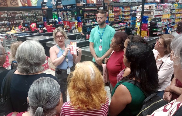 Idosos de Sumaré vivenciam conceitos de empreendedorismo em oficina