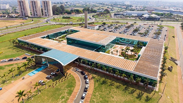 Justiça barra pagamento do Vale Cesta de Natal em Paulínia