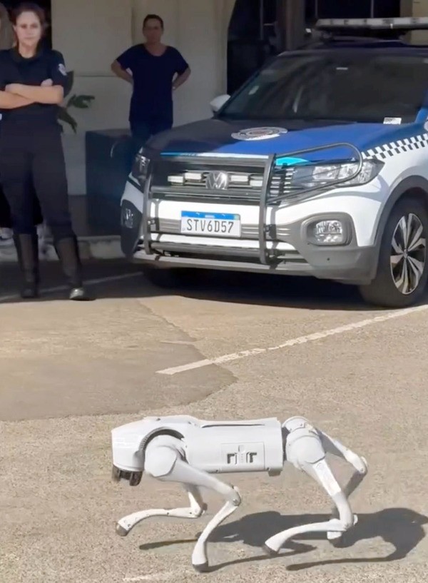 Gama passará contar com cão-robô no combate ao crime em Americana