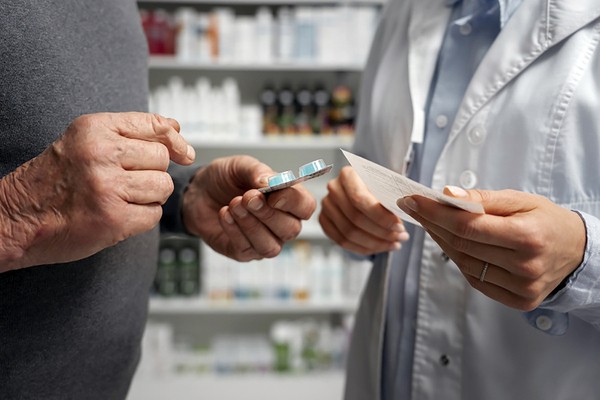 Após normalizar remédios de alto custo, Monte Mor amplia fármacos para saúde mental