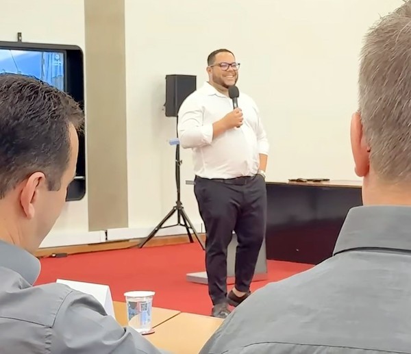 Danilo Barros reúne secretariado e define metas para 2026 em Paulínia