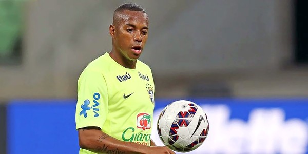 Robinho vai completar dois meses em presídio da região; SAP mantém sigilo sobre cela