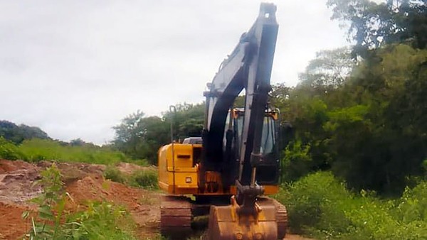 Coden inicia desassoreamento de canal entre as represas Lopes 1 e 2