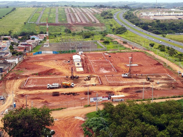 400 moradias do Minha Casa, Minha Vida, começam a ser construídas na região do Jd. Amanda, em Hortolândia