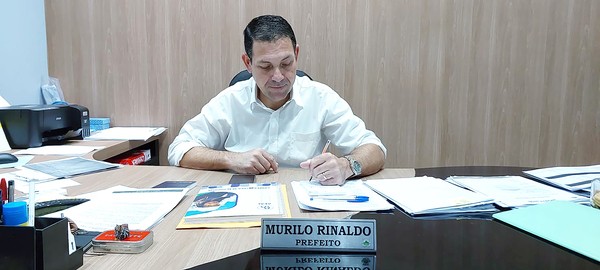Murilo Rinaldo renova convênios com entidades que atendem PCDs na cidade
