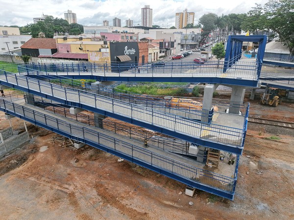 Passarela entre Centro e Jd. Flórida será inaugurada na 3ª feira em Nova Odessa