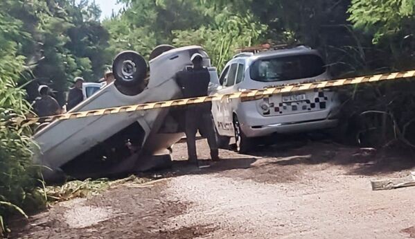 Homem sequestra e ameaça atear fogo em criança de 2 anos, mas é preso após capotar veículo em Hortolândia