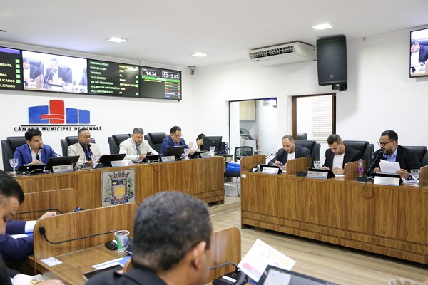 Câmara de Sumaré proíbe tatuagens e piercings em animais