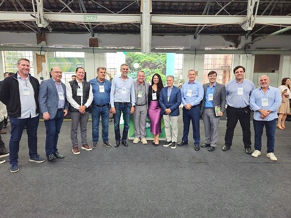 Nova Odessa fortalece parcerias e debate reforma tributária em evento da APM em Campinas