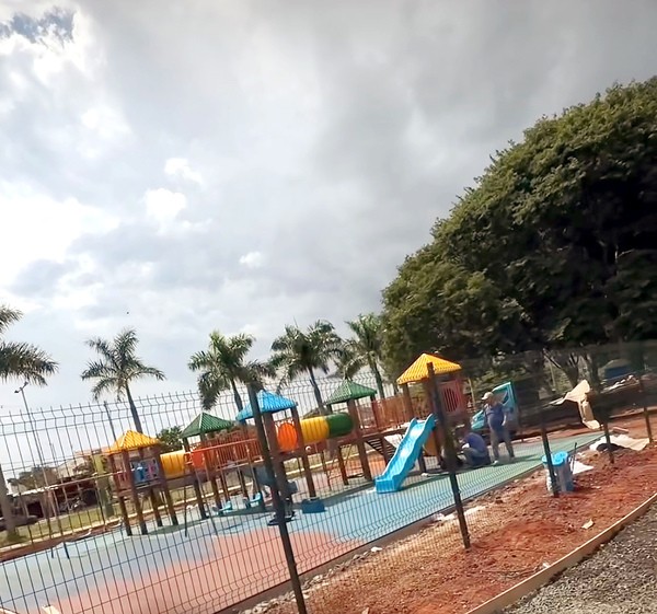 Praça do Sol passa por revitalização e se torna agenda para lazer em Sumaré