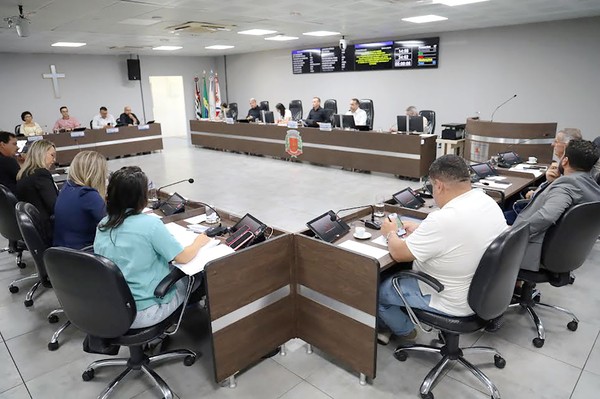 Câmara aprova projeto de lei que coíbe acúmulo irregular de lixo em Americana