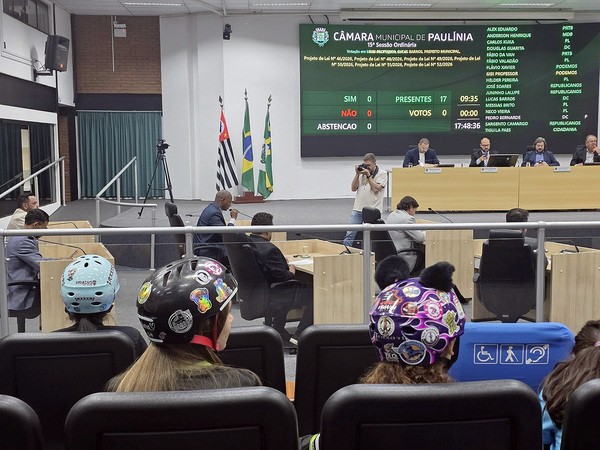 Vereadores de Paulínia aprovam que vulneráveis têm prioridade em curso