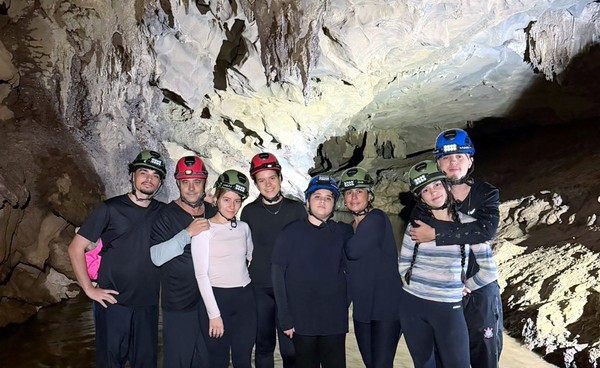Família de Sumaré explora cavernas do Petar e transforma viagem em aventura