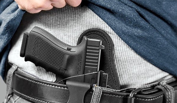 Moradores da região opinam sobre porte de arma para novas profissões