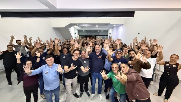 Ricardo Molina fortalece mobilização regional em reunião com lideranças
